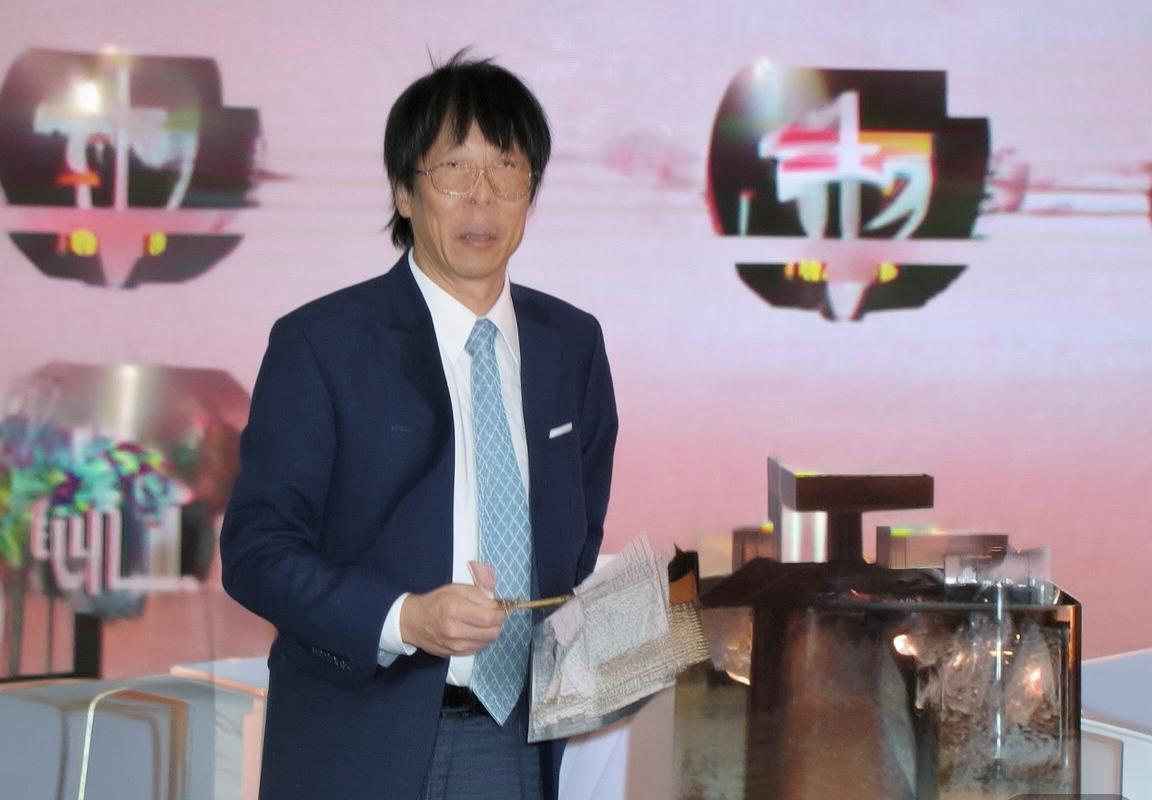 意大利门将多纳鲁马：从青涩少年到世界顶级守护者的成长之路(图2)